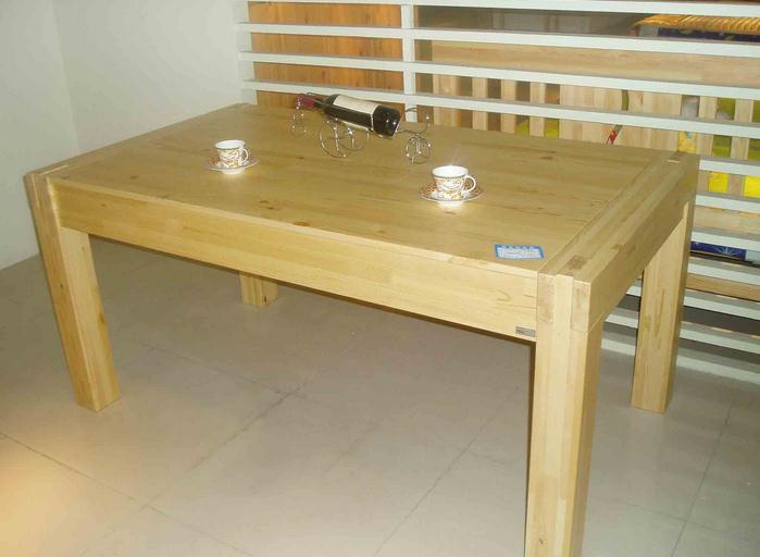 香柏世家松木家具