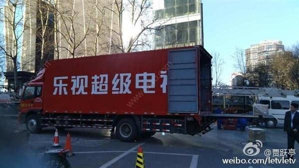 搬家公司怎么把很大的家具搬到高楼里的？