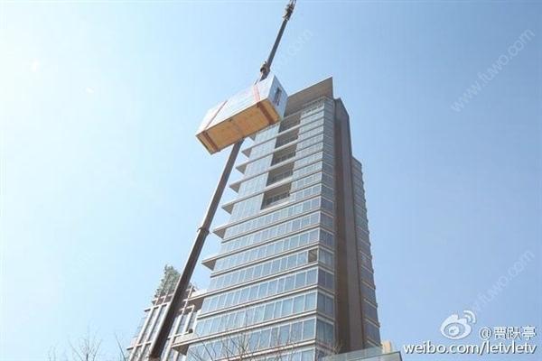 搬家公司怎么把很大的家具搬到高楼里的？