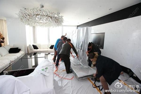 搬家公司怎么把很大的家具搬到高楼里的？